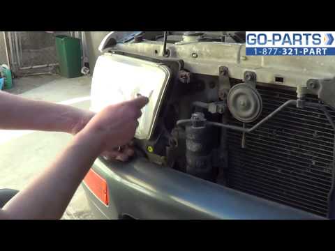 Replace 1996-2002 Toyota 4Runner Headlight / Bulb, How to Change Install 1997 1998 1999 2000 2001