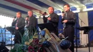 N-B Video: 2012 Street Fair — "Men in Black" warm of the crowd