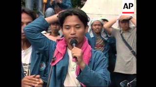 Indonesia - Unrest has effect on value of rupiah