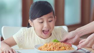 Download lagu TVC SAORI Pilih-pilih, Tambah-tambah - Nasi Goreng Oriental SAORI