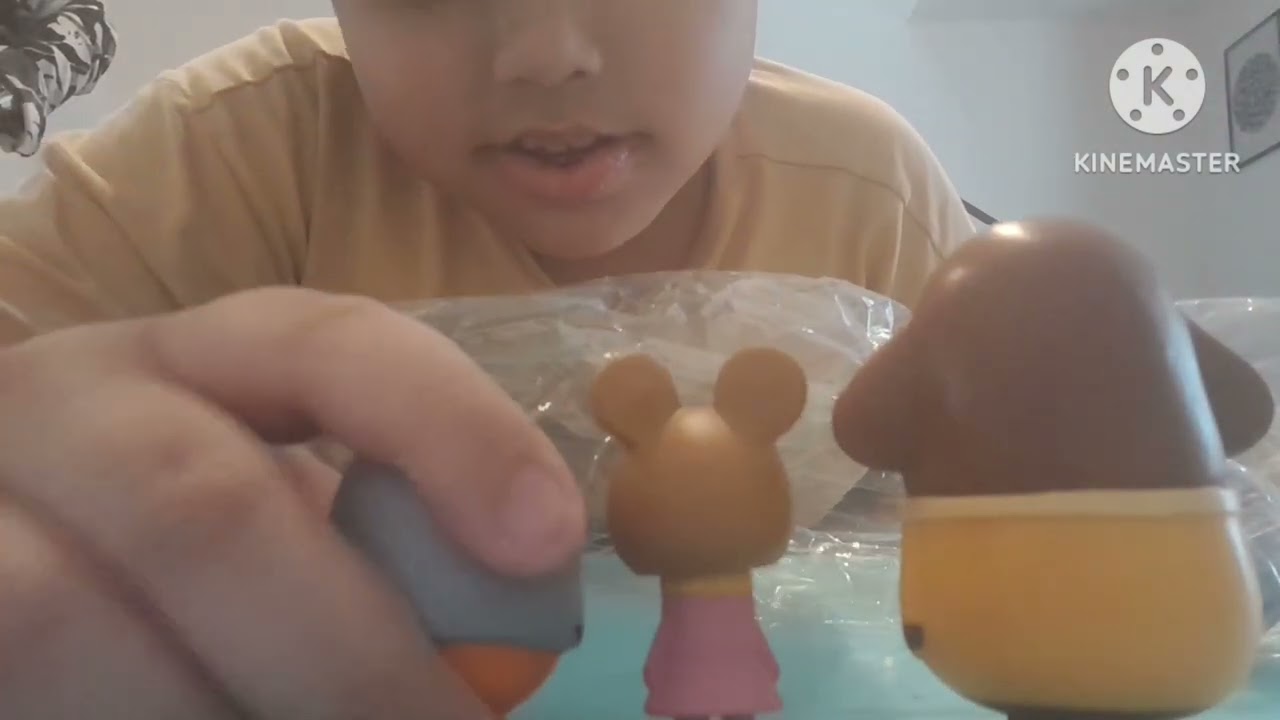 Firas Unboxing Hey Duggee Toys