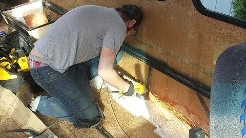 ~SWEET EASY~ Bus Conversion | e04 | Pallet Sanding, Metal Grinding, and Lumber Ripping