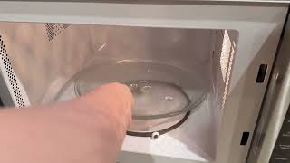 Countertop Microwave. Spacious! Stainless Steel 900W