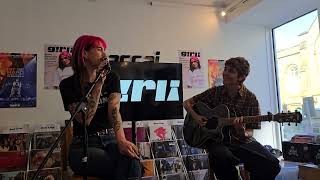girli - Squirm (Acoustic Live) (Assai Records, Edinburgh, 29/04/2026)