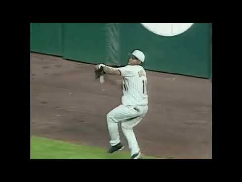Jose Guillen saves the game turning it upside down
