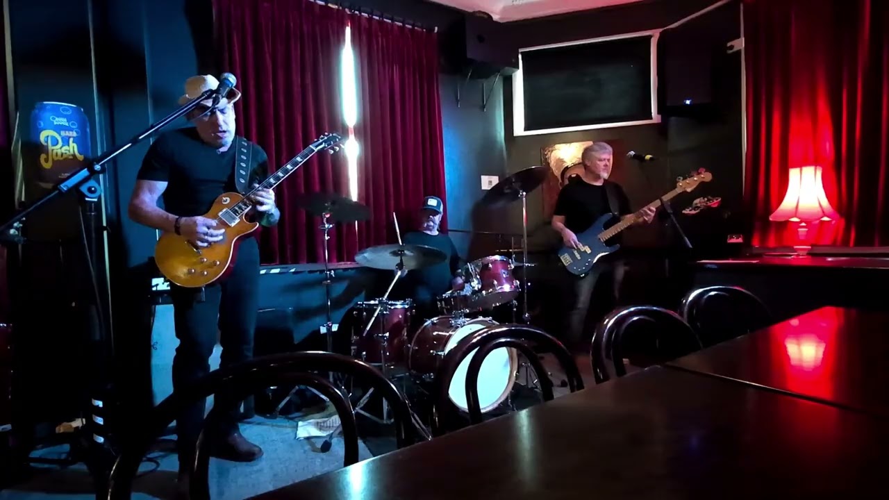 Bag O' Nails - How Many More Lies - Live at The Rainbow Hotel 07/09/2025