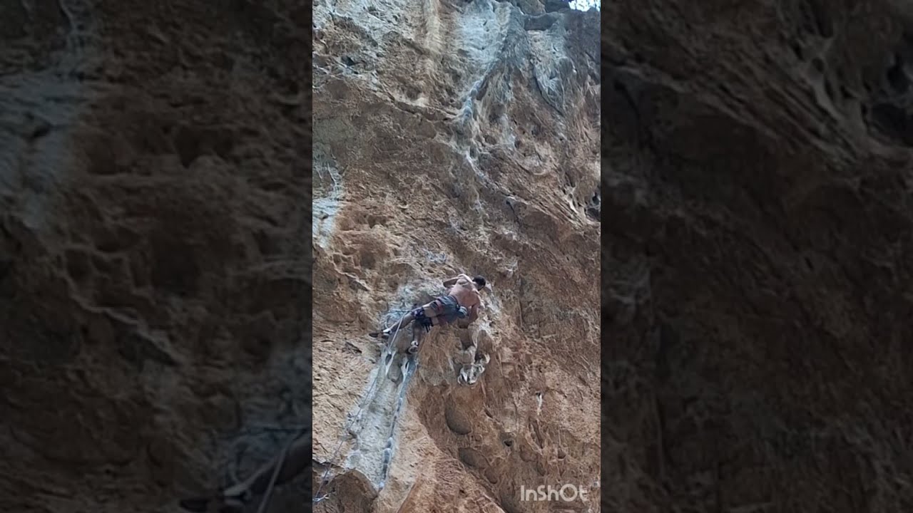 Emovoros 8a+ / 5.13c Leonidio, Greece