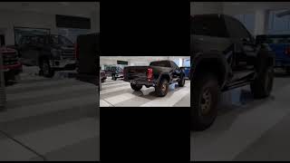GMC SIERRA AT4 WITH CUSTOMIZATION AND MODIFICATIONS