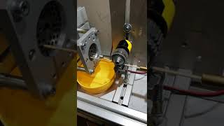 Test Dokonceneho Automatickeho Posuvu Plastoveho Vlakna