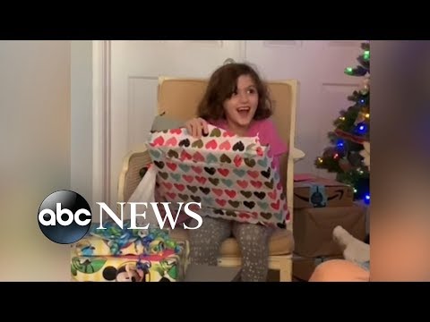 Little Girl S Gift Inspires Toy Giant To Consider A Same Sex Wedding Set 