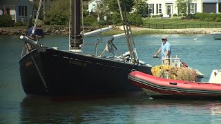 'Travelers Across America' initiative helps to beautify historic boats at the Mystic Seaport Museum