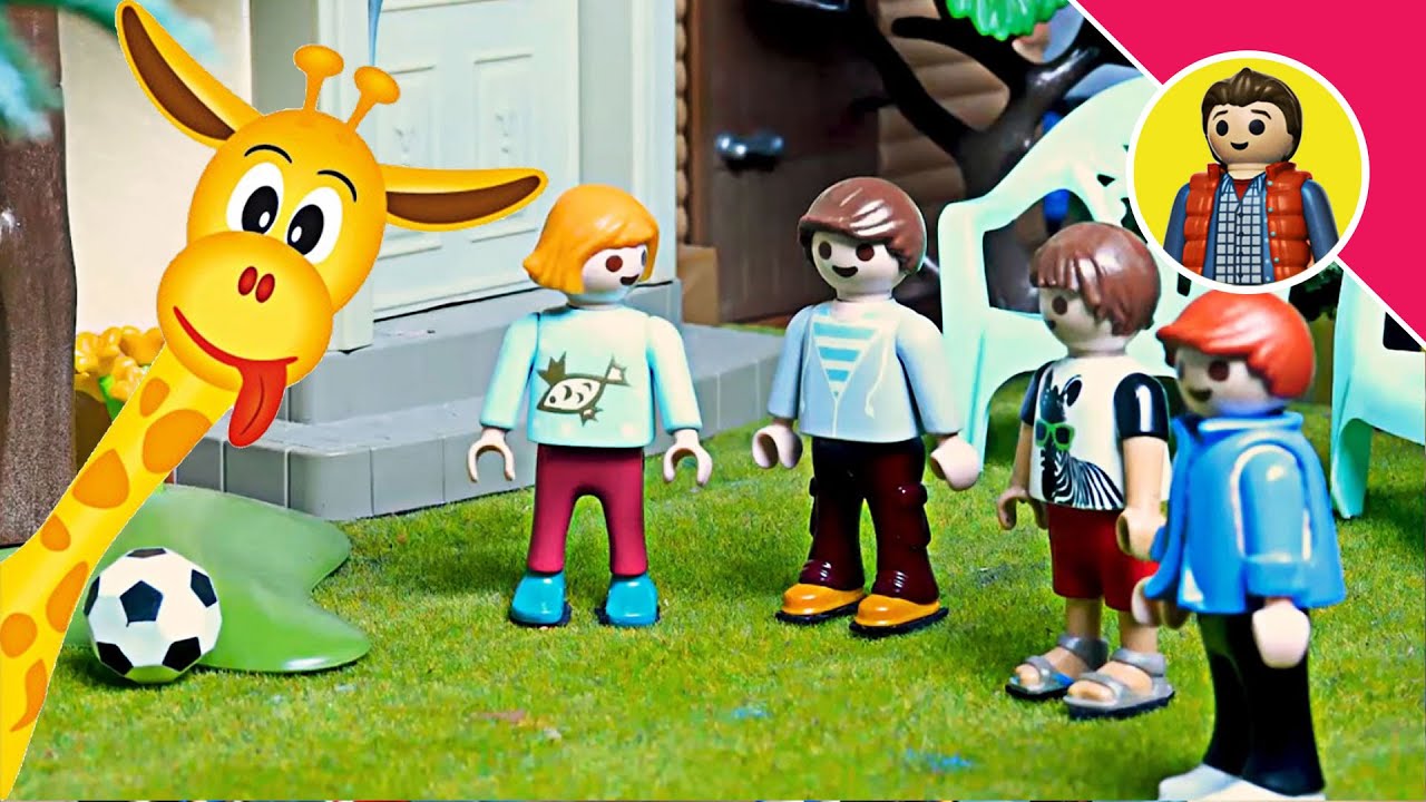 الزرافة هربت من حديقة الحيوان وجتلنا البيت |  عائلة يوسف افندى