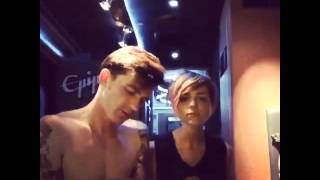 Drake Bell Singing Say Something By A Great Big World And Christina Aguilera