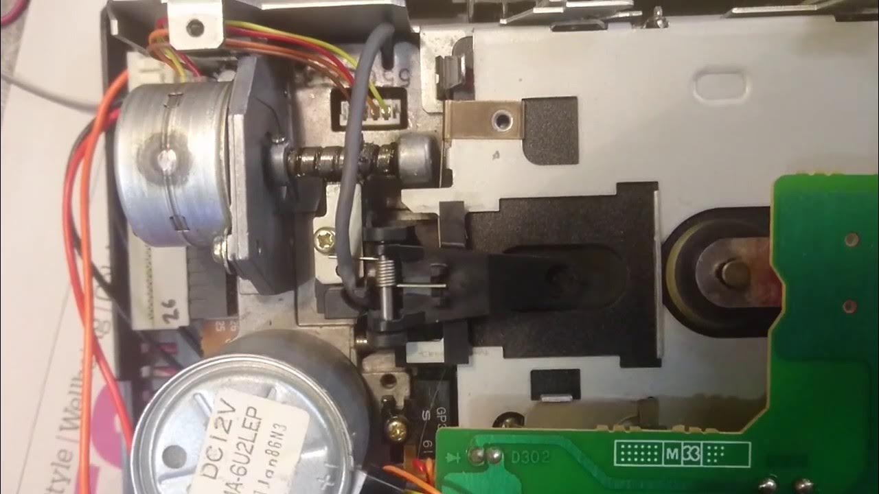 Amstrad CPC 6128 3" Floppy Drive Jammed Fix in the description