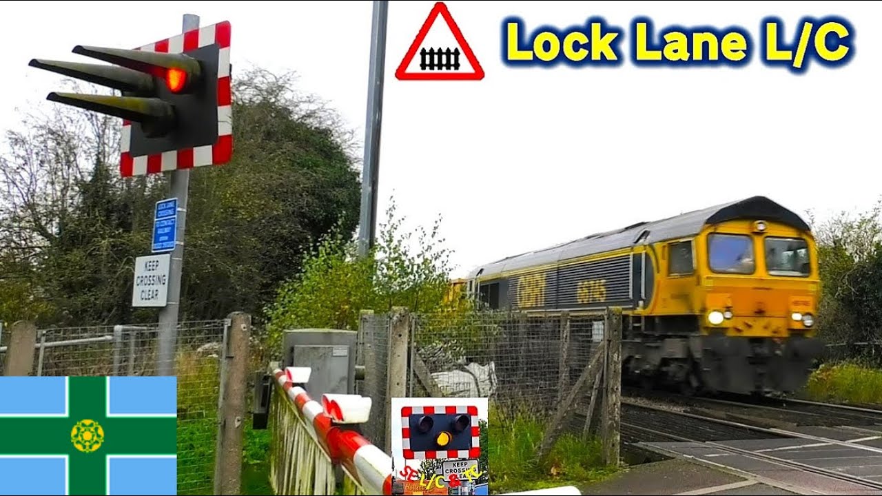 Lock Lane Level Crossing, Derbyshire