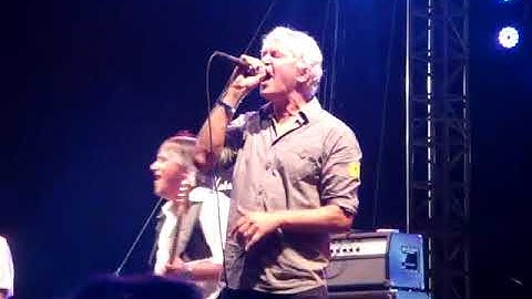 Guided By Voices | Smothered In Hugs | live FYF Fest, September 3, 2011