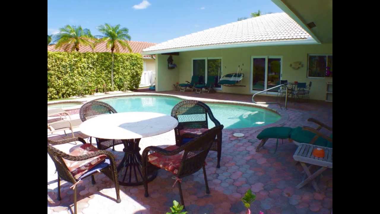 Homes For Sale in Boca Raton Florida 827 NE 33rd Street Lake Rogers