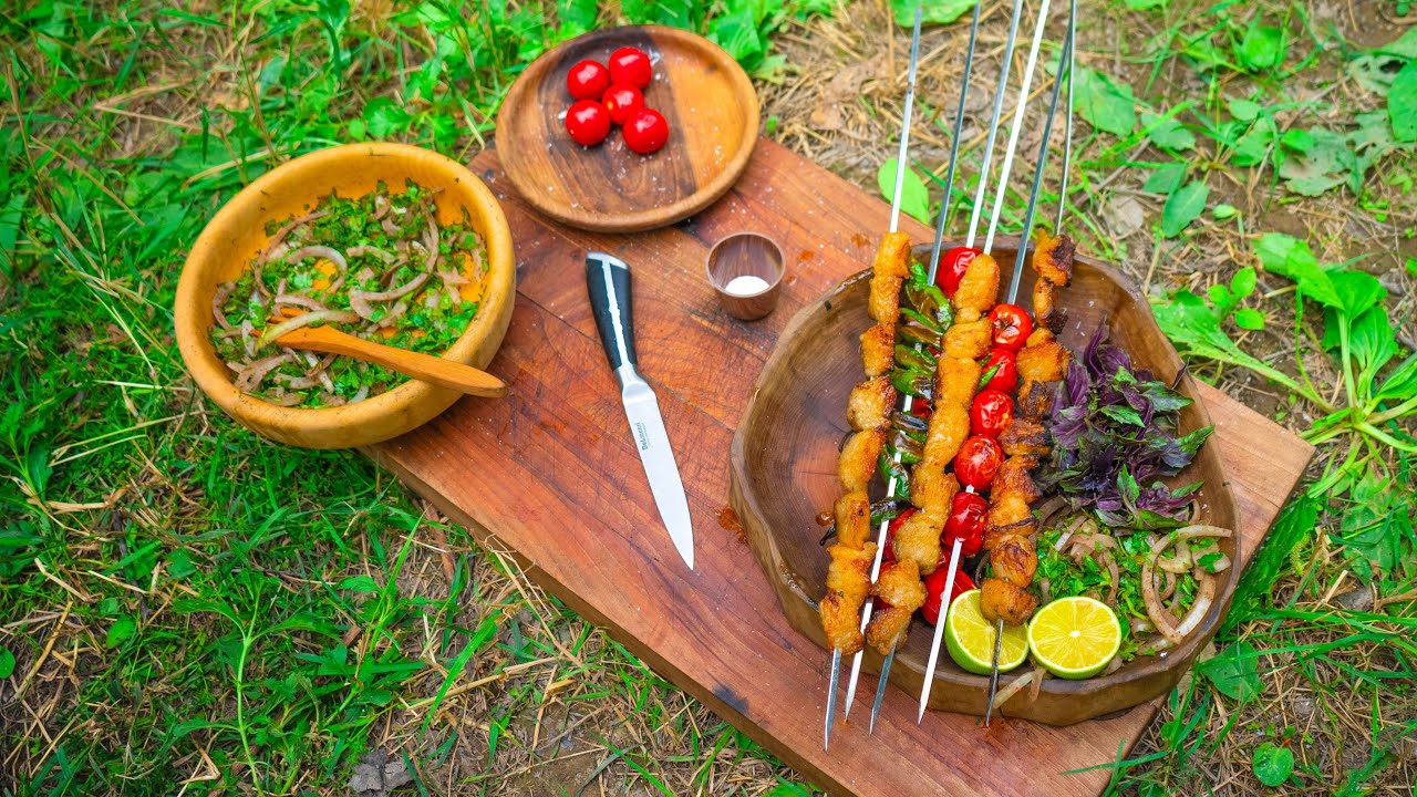 Grilled Cow Heart - Savage Campfire Cooking
