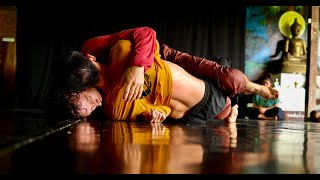 Sasha Dødø and Ryan Lee Jones - Contact Improvisation duet