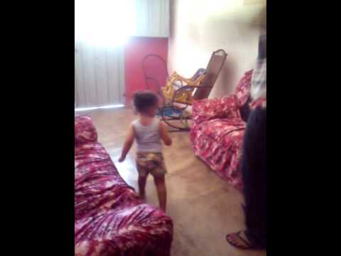 Eva Raquel glorificando a Deus