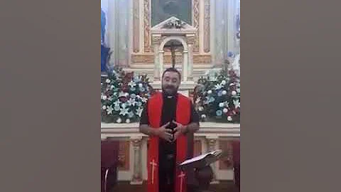 El padre Martiniano Velzquez enva un saludo y bend...