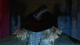 Tekky Standing Surprise Scarecrow™