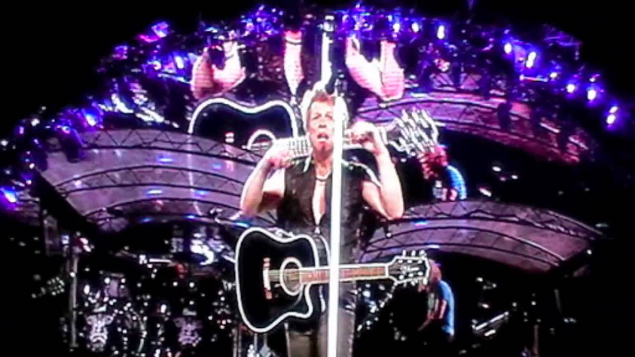 bon jovi - the radio saved my life tonight live udine 2011 - YouTube