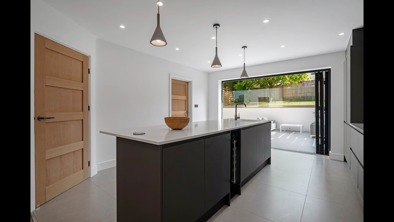 25 Barlows Lane - Short home tour