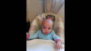 Maya Eating Peach 2415