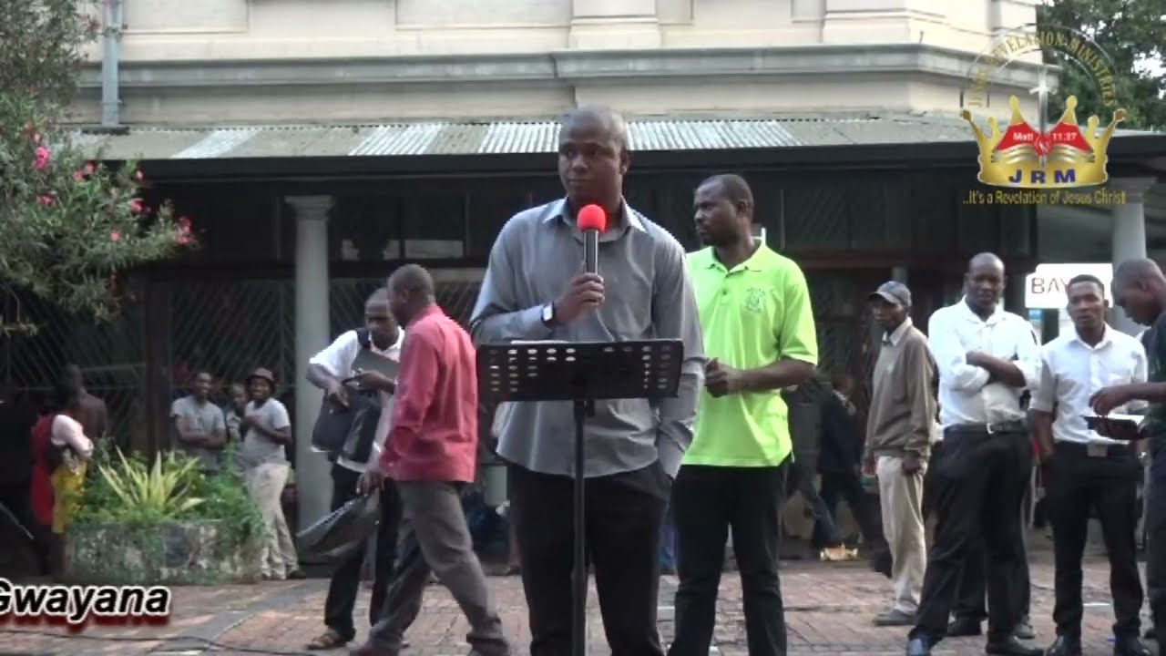 Tendeukai muone gwayana Apostle Chiwenga