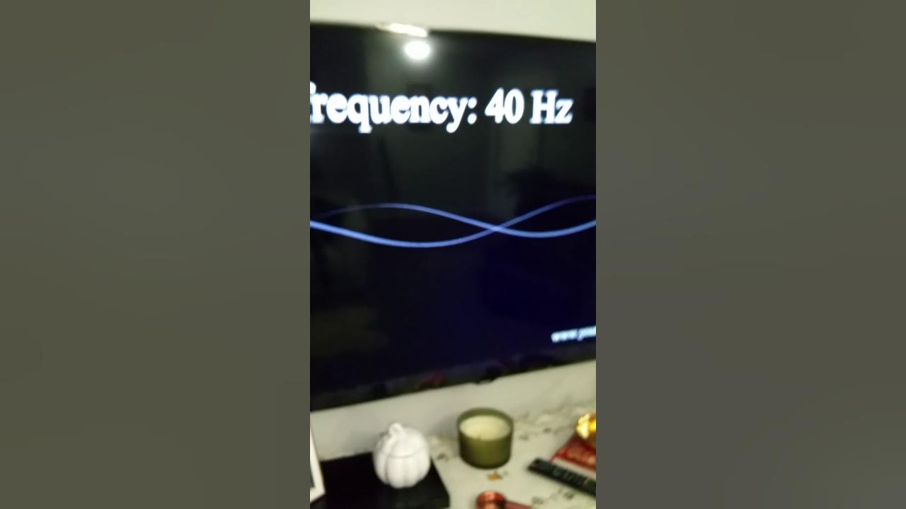 SVS Ultra Bookshelf speakers, port hissing "chuffing" sound YouTube