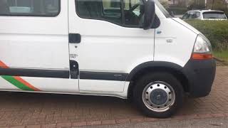 0707 Renault Master 2.5 DCI 8 Seat Minibus with Rear Disabled Chairlift 77K FSH Last owner 10 years