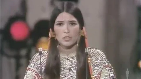 Marlon Brando's Best Actor Oscar win for "The Godfather" | Sacheen Littlefeather - DayDayNews