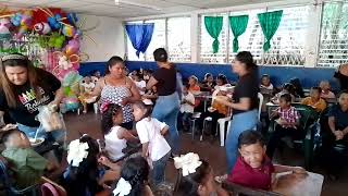 Celebrando El Día Del Niñ@🙏🏼🤩🇳🇮#nicaragua #elcuconica #viral #granada #niños
