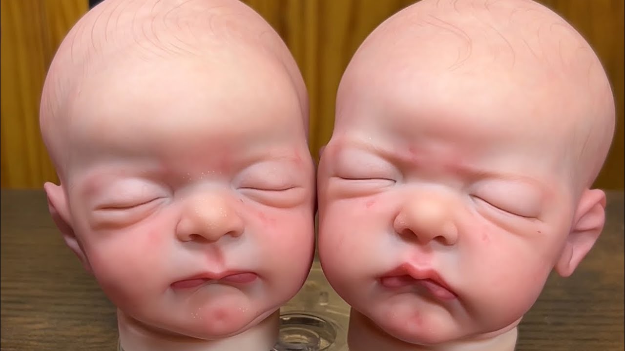 Painting hair on my reborn twins❤️