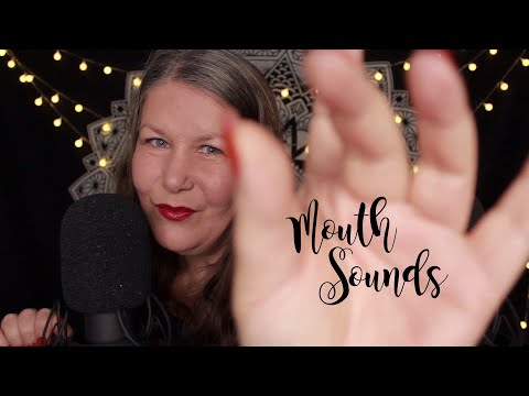 ASMR︱Mouth Sounds + Hand Movements︱ Personal Attention + Chewing Gum