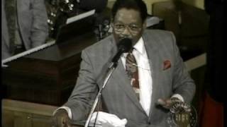 Bishop GE Patterson Trying to Give the Benediction! Just Like Fire PRAISE BREAK