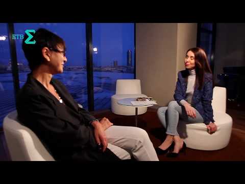 Video: Hvordan Og Hvor Mye Tjener Irina Khakamada