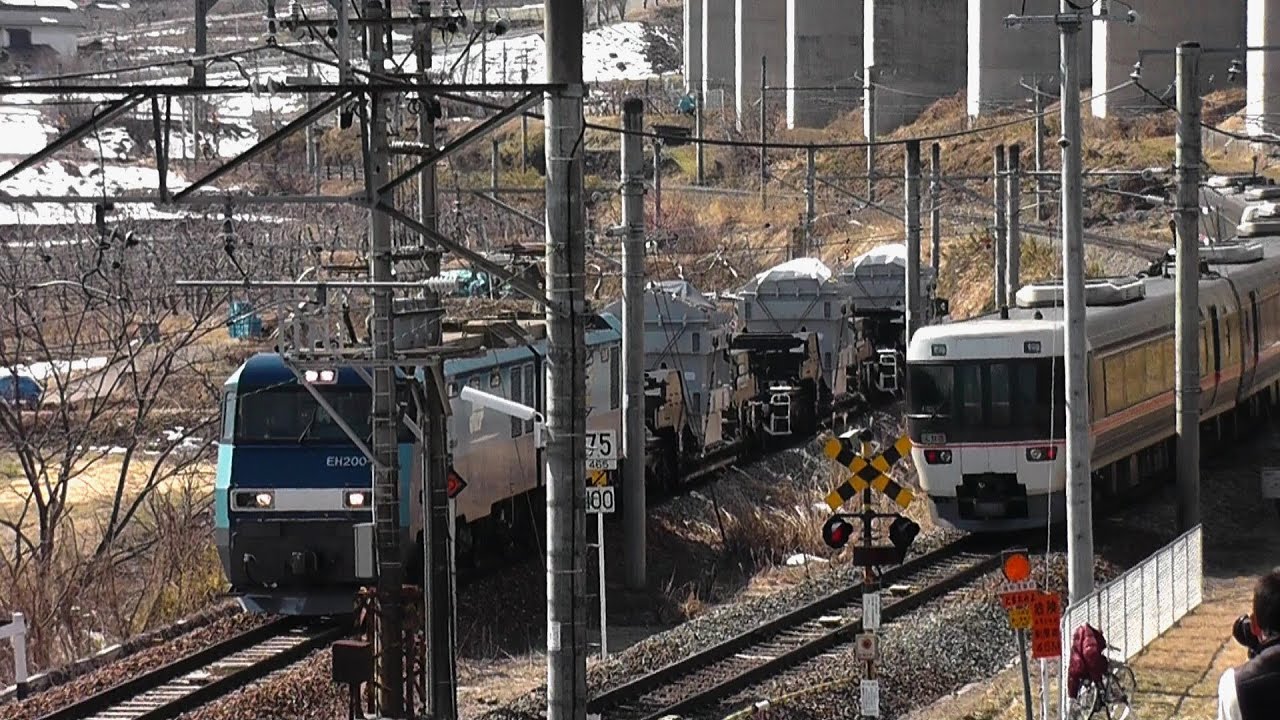 特大貨物(シキ1000 3B))の山岳スイッチバック 115系他 篠ノ井線桑ノ原（信）