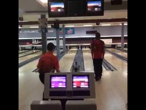 Le légendaire bowling Fleury en mode pointage électronique!