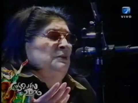 Mercedes Sosa "Cosquin 2006" 12- El otro pas con Franco Luciani.