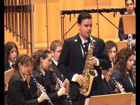 Concierto para saxo alto y banda de Ronald Binge -...