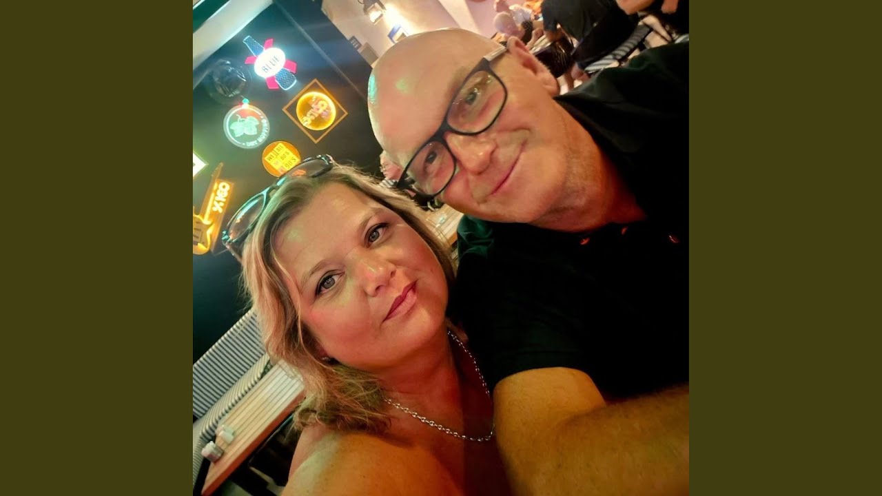 Swipe to Forever Selina