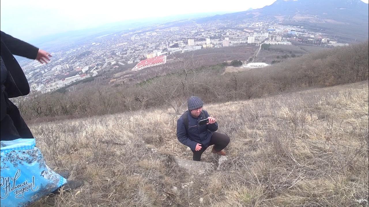 Залезть на холм в Степанцминде