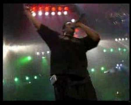 Dre & Eminem - Forgot About Dre (Live)