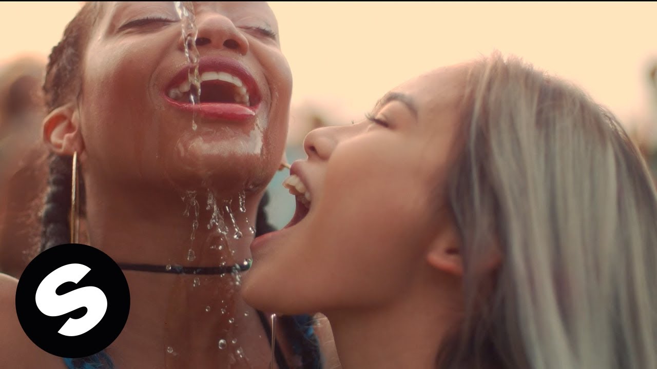 Tujamo \u0026 Lukas Vane - Drop It (Official Music Video)