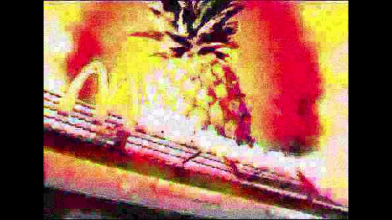 Obejrzyj DJ Rozwell - Pineapple Big Mac w YouTube Obejrzyj DJ Rozwell - Pineapple Big Mac w YouTube