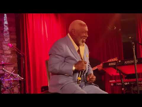 Eddie Levert " Baby, I'm Ready"
