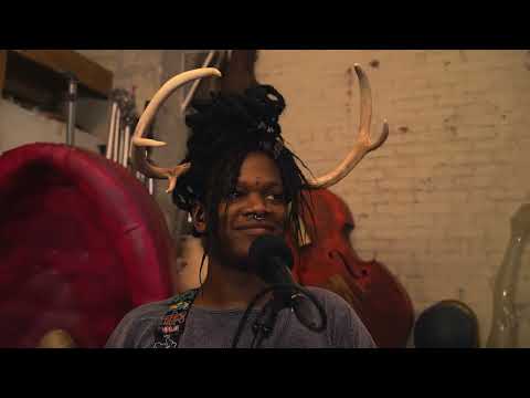 Shamir - Caught Up (Live Version)
