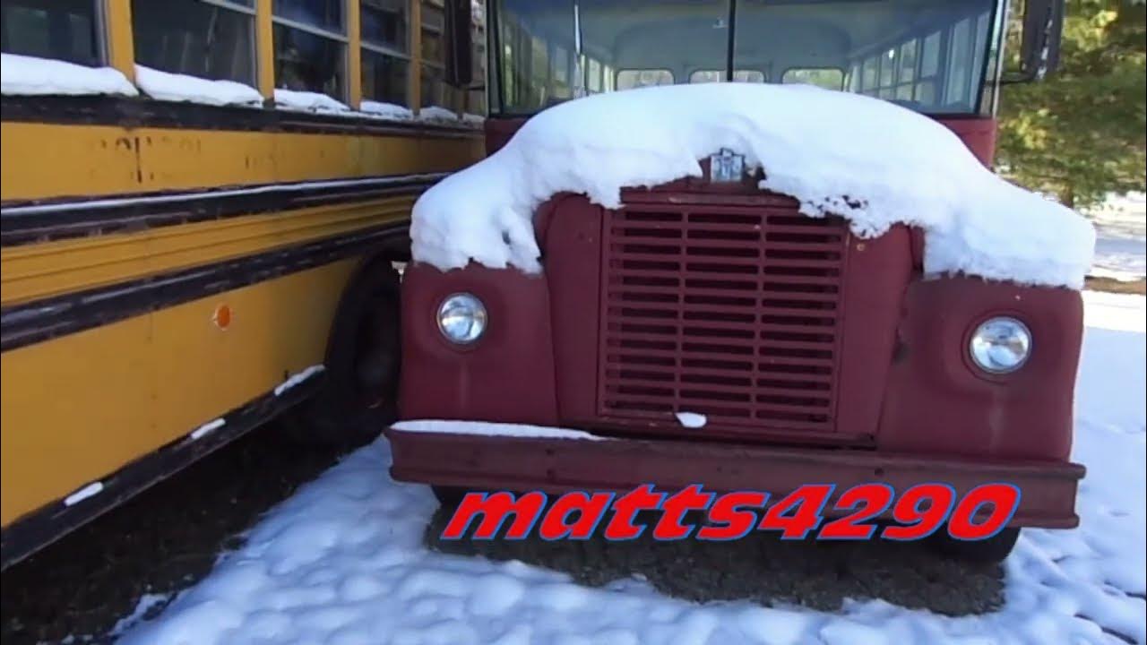1973 IH Loadstar Blue Bird Bus Cold Start YouTube